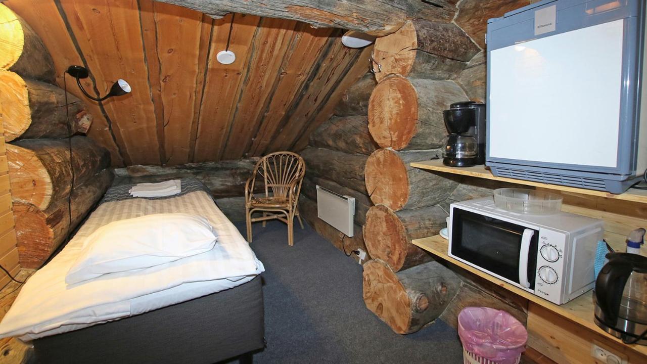 Kuukkeli Apartments Pikku-Hirvas Ja Porotokka Saariselkä Exteriör bild